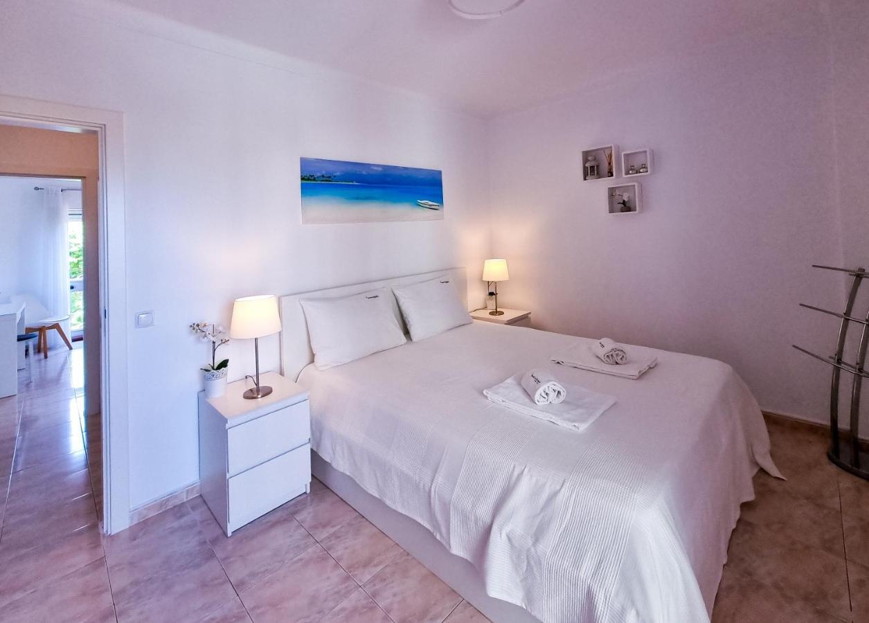 Flh Spacious Flat With Balcony Appartement